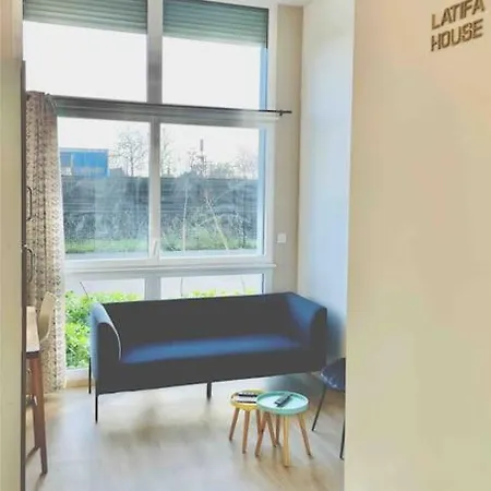 アパート La Taniere De L'elephant-4 Ch-ile De *