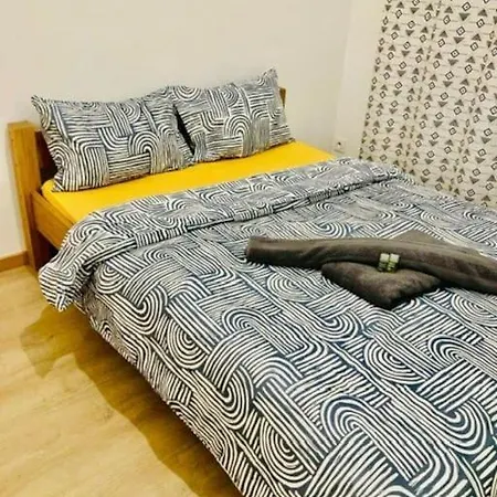 La Taniere De L'elephant-4 Ch-ile De